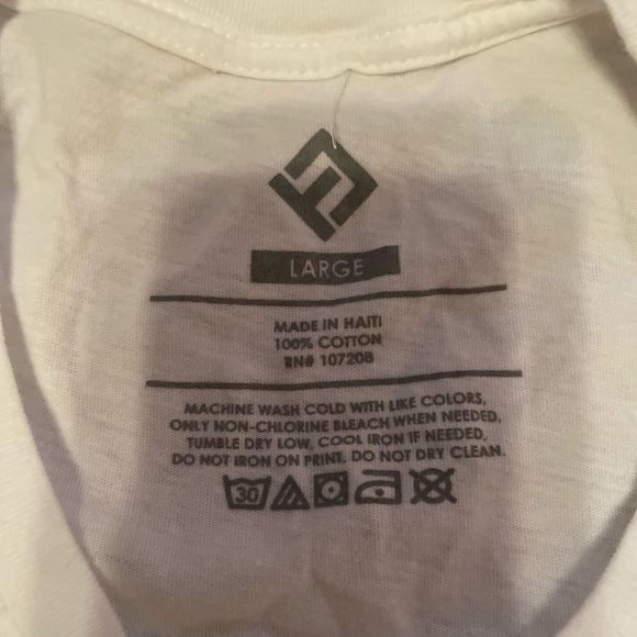 𝅺equality Rainbow White T-Shirt (unisex) - Picture 5 of 7